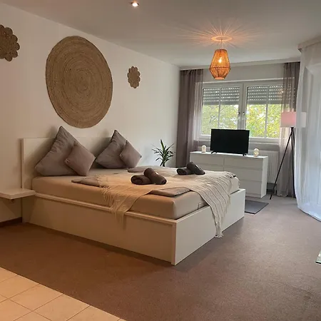 Kingsize Bett Boho Apartment Mit Tiefgarage Naehe Salzburg Freilassing Zewnętrze zdjęcie