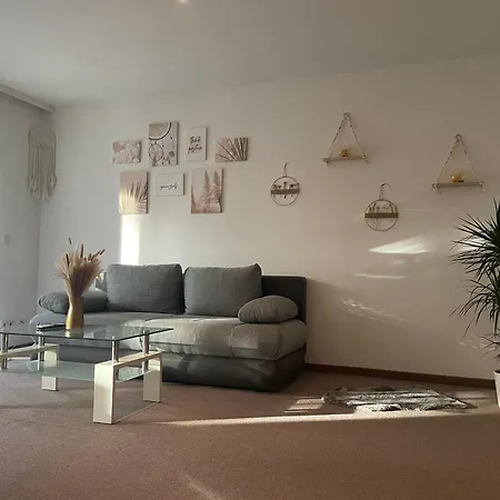 Kingsize Bett Boho Apartment Mit Tiefgarage Naehe Salzburg Freilassing Zewnętrze zdjęcie